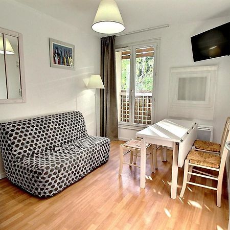 Joli T2 Proche Plage Dans Residence La Londe-les-Maures Dış mekan fotoğraf