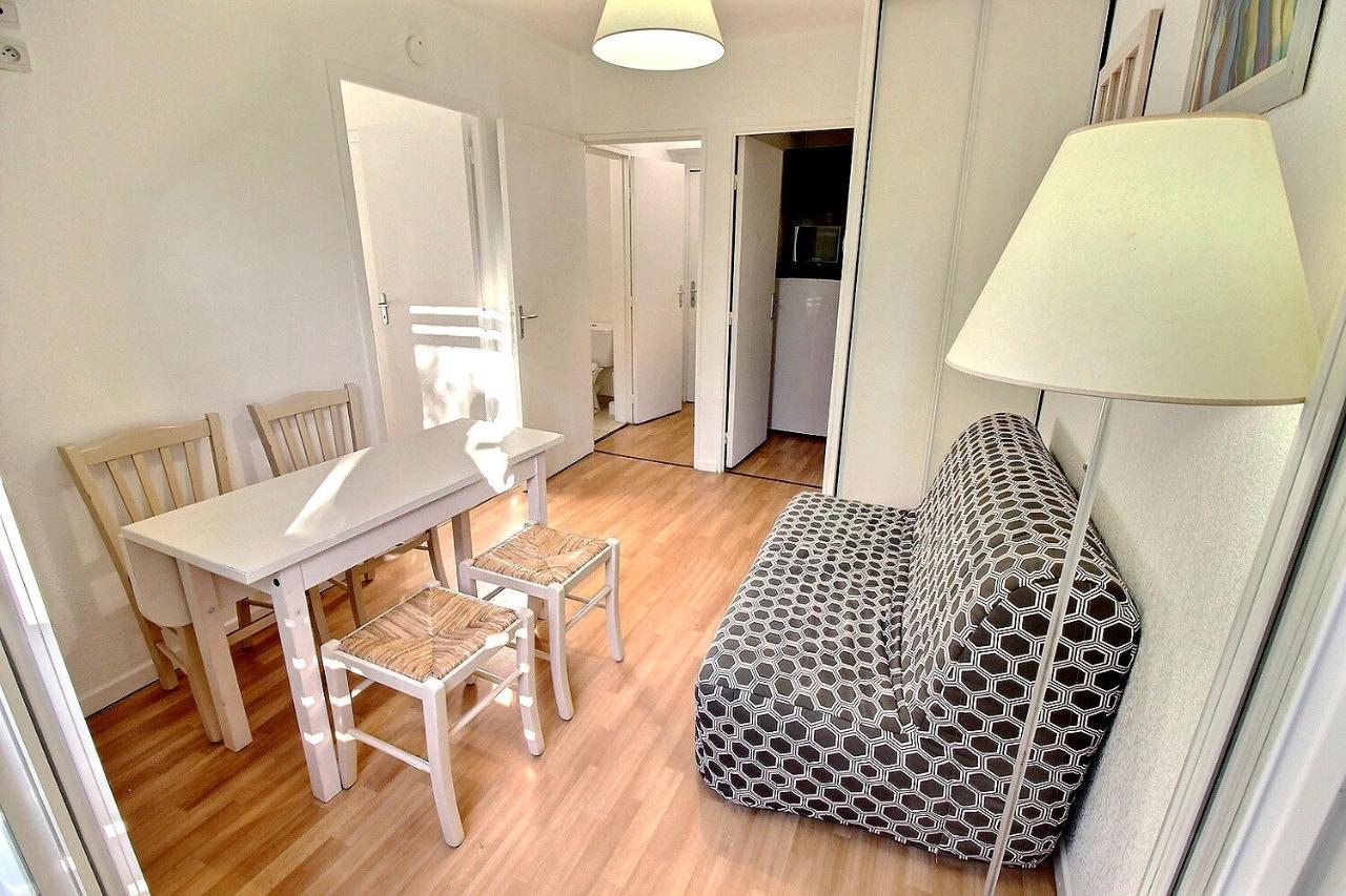 Joli T2 Proche Plage Dans Residence La Londe-les-Maures Dış mekan fotoğraf